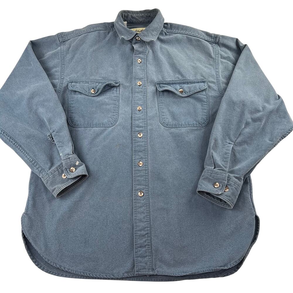 Eddie Bauer Vintage Chamois Flannel Shirt Men’s size Medium Blue Button Down